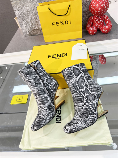 Fendi Boots(AAA)-057