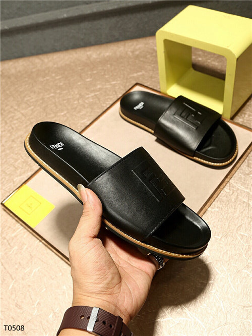 FENDI Sandal-M-077