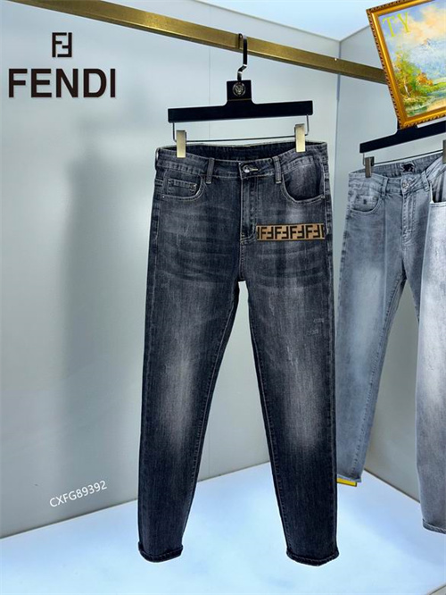 FENDI Jeans-037