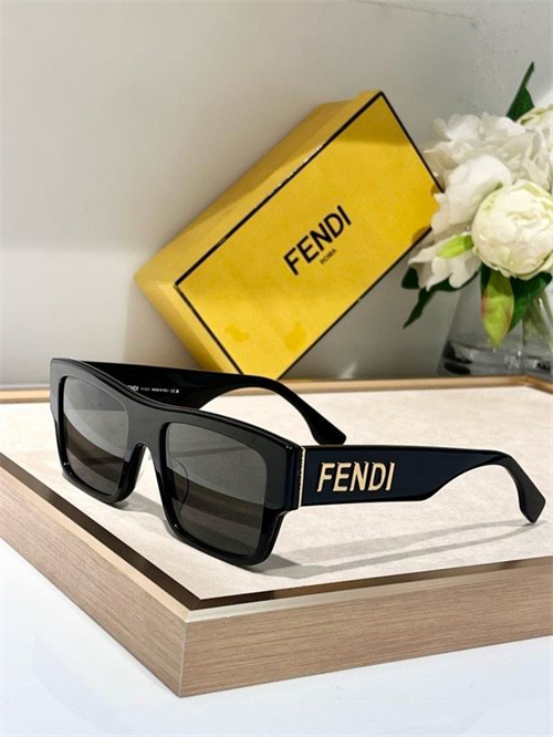 Fendi Sunglass(AAAA)-0101