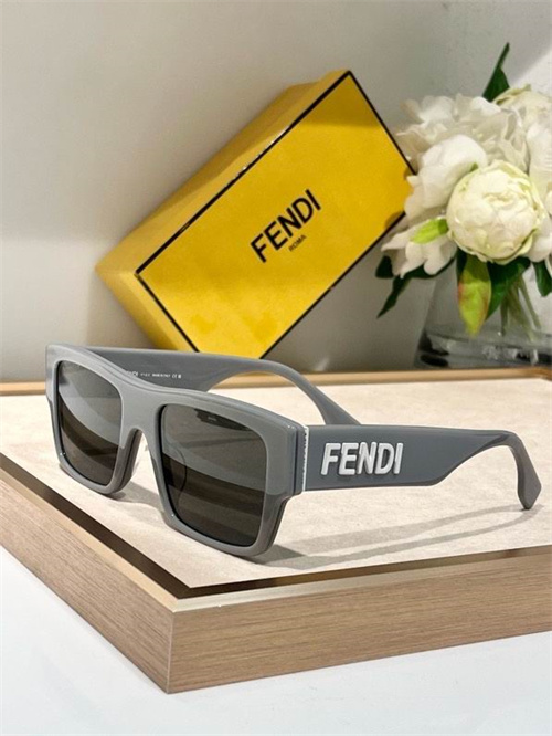 Fendi Sunglass(AAAA)-0098