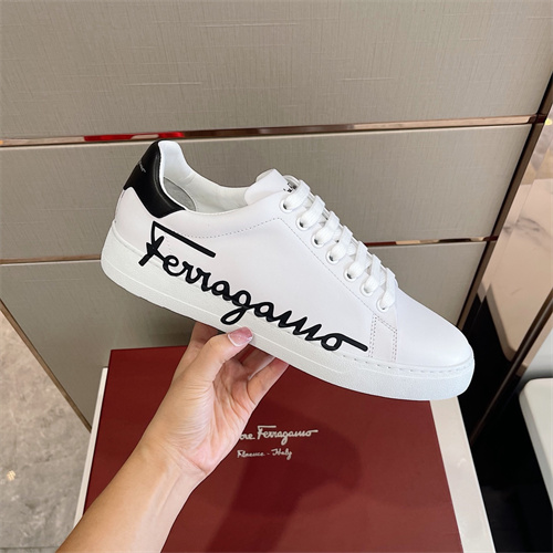 Ferragamo Shoes-M-235