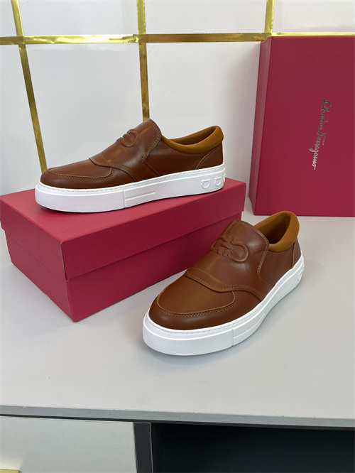 Ferragamo Shoes-M-293