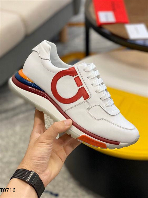 Ferragamo Shoes-M-070