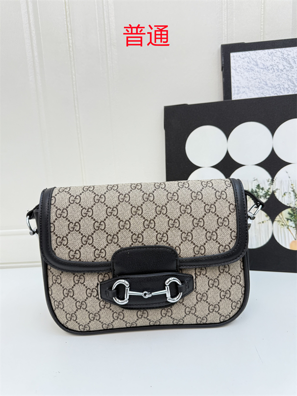 Gucci small bag-0366