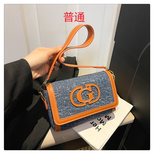 Gucci small bag-0493
