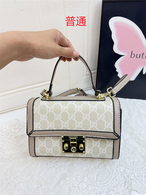 Gucci small bag-0922