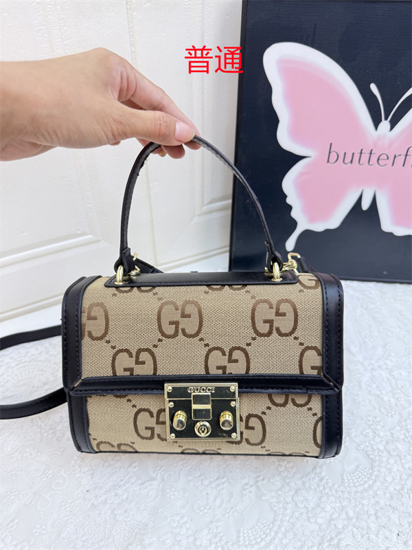 Gucci small bag-0924