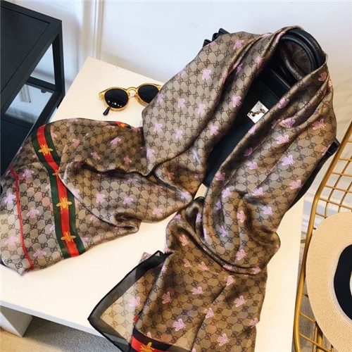 Gucci-Silk Scarf-004