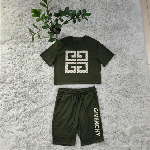 Givenchy(Women)suits-0009