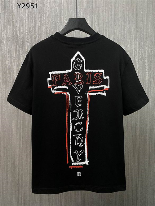 Givenchy Round neck T-shirt-M-340