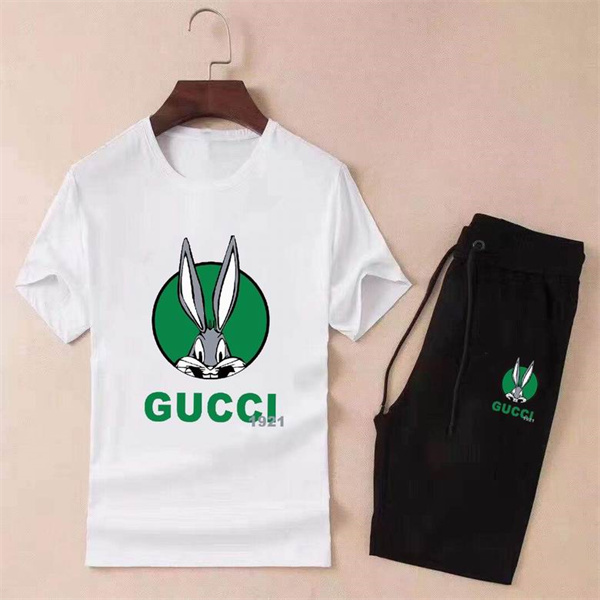 Gucci T-shirt(Suits)-026