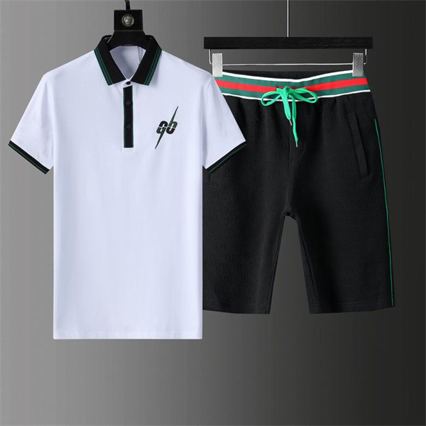 Gucci T-shirt(Suits)-300