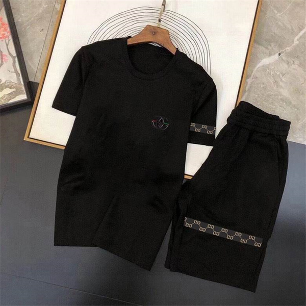 Gucci T-shirt(Suits)-465