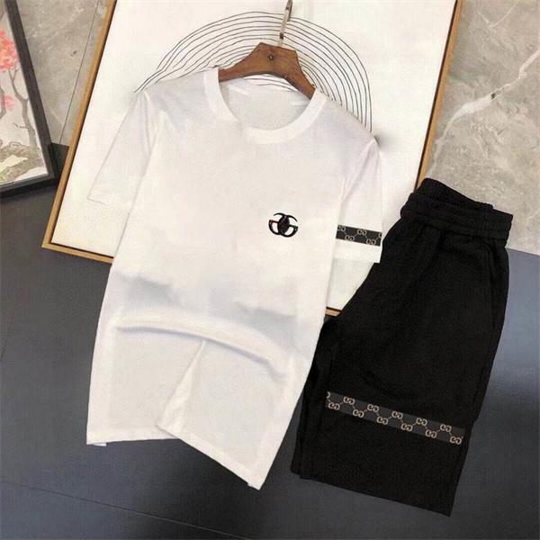 Gucci T-shirt(Suits)-466
