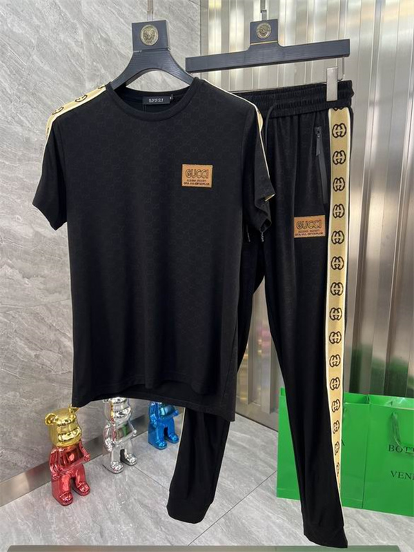 Gucci T-shirt(Suits)-363
