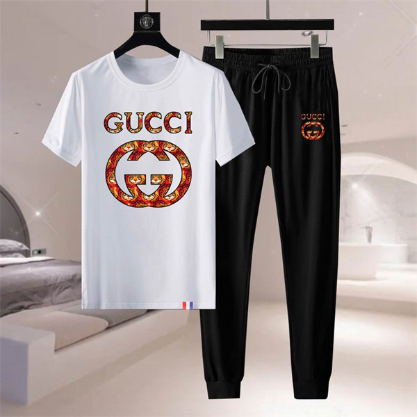 Gucci T-shirt(Suits)-179