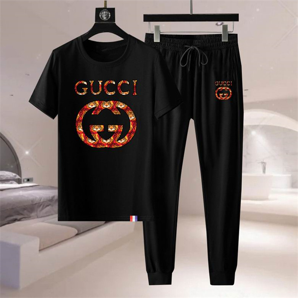Gucci T-shirt(Suits)-181