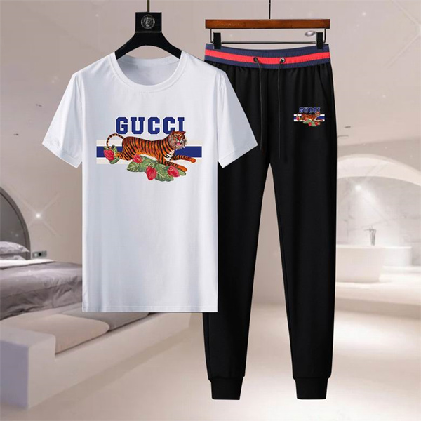 Gucci T-shirt(Suits)-184