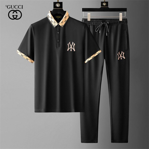 Gucci T-shirt(Suits)-211