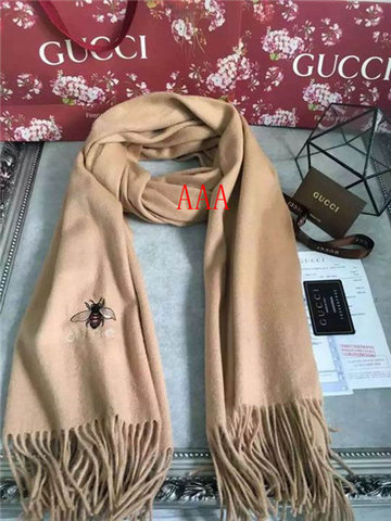 Gucci-Shawl-017