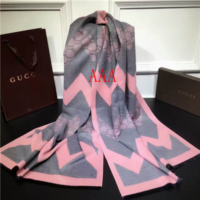 Gucci-Shawl-113