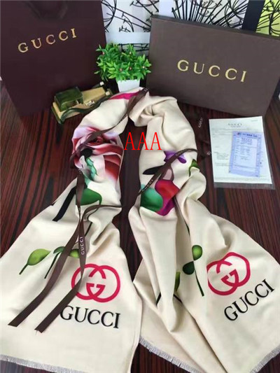 Gucci-Shawl-117