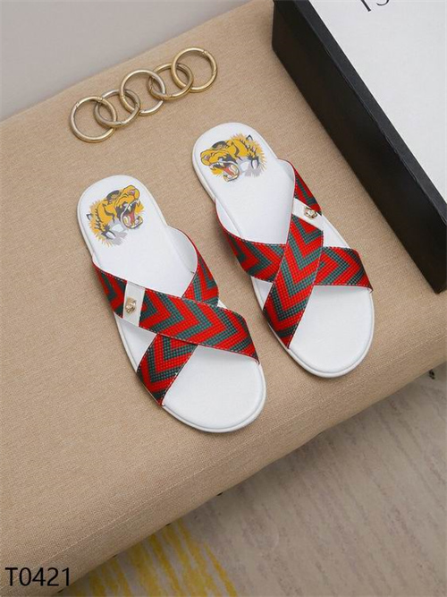 Gucci Sandal(2)-M-226
