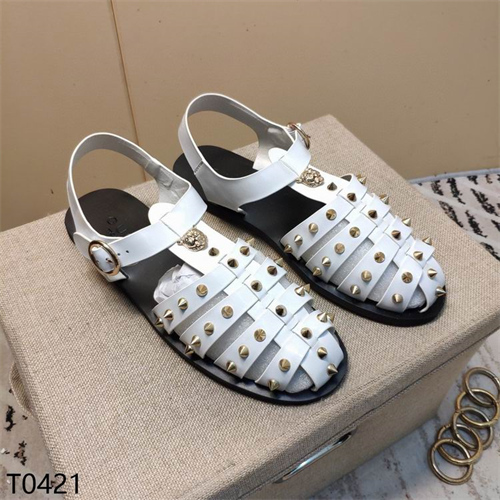 Gucci Sandal(2)-M-242