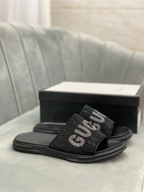 Gucci Sandal(2)-M-254