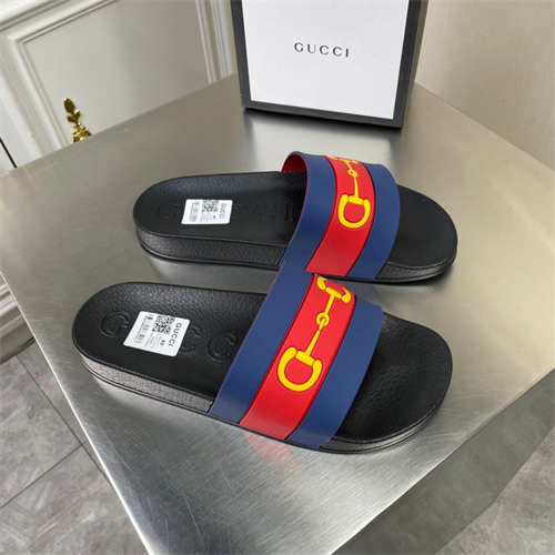 Gucci Sandal(2)-M-320