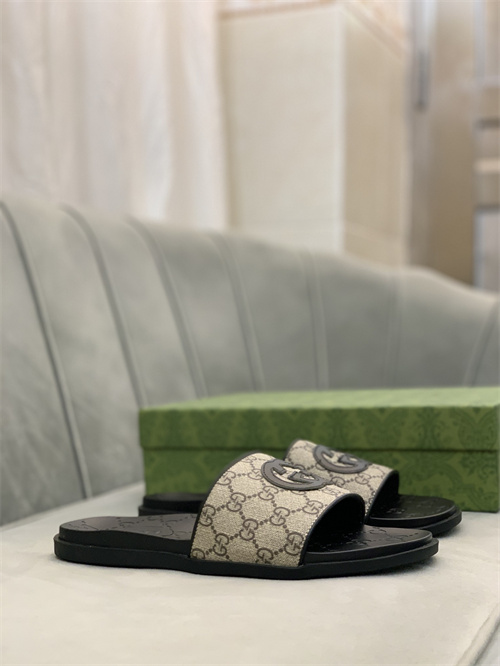 Gucci Sandal-M-494