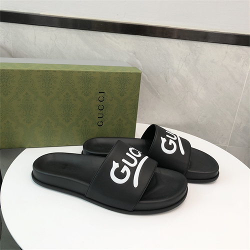 Gucci Sandal-M-536
