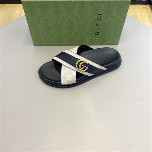 Gucci Sandal-M-570