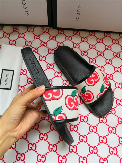 Gucci Sandal(2)-M-124