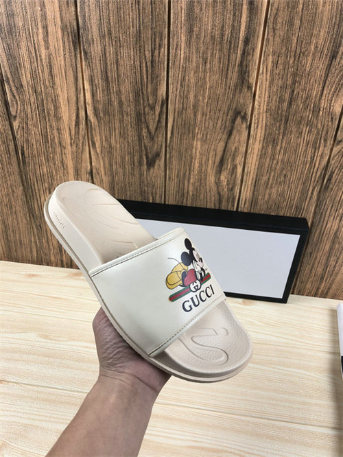 Gucci Sandal(2)-M-167