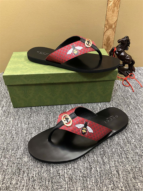 Gucci Sandal(2)-M-402