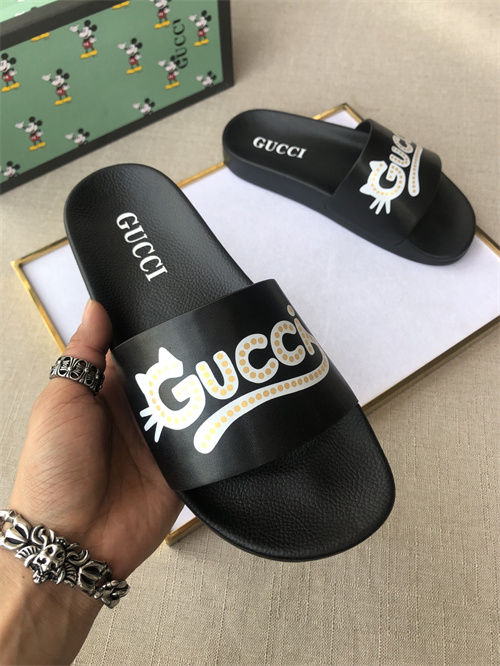 Gucci Sandal-W-460