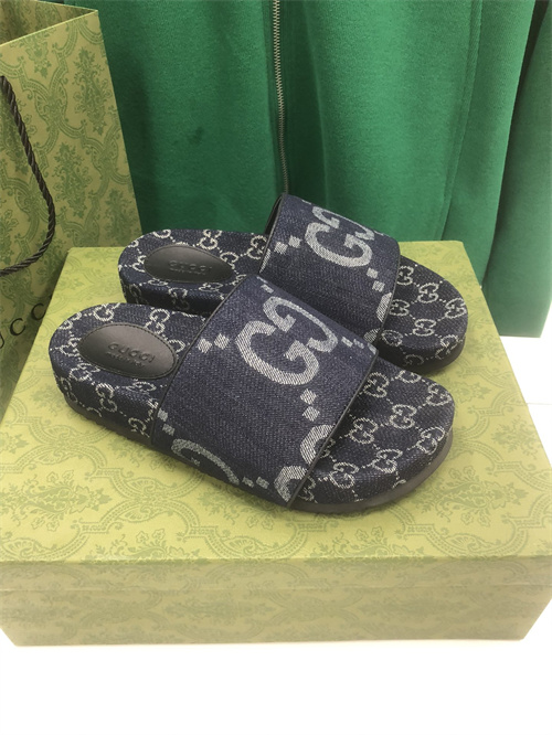 Gucci Sandal(2)-M-655