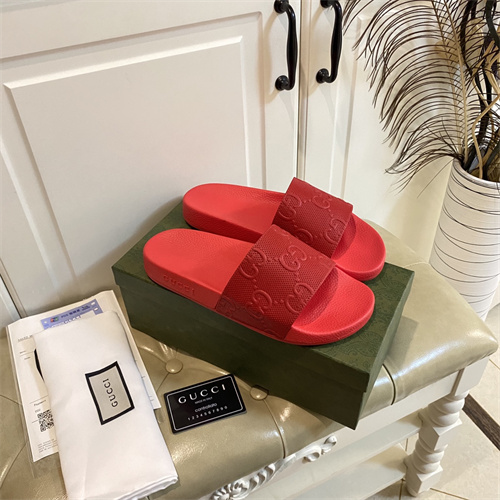 Gucci Sandal(2)-M-685