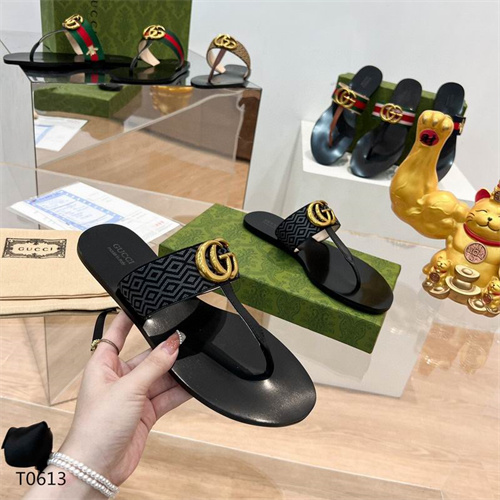 Gucci Sandal(2)-M-744