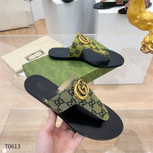 Gucci Sandal(2)-M-753
