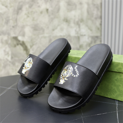 Gucci Sandal-W-654