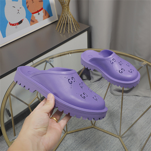 Gucci Sandal(2)-M-804