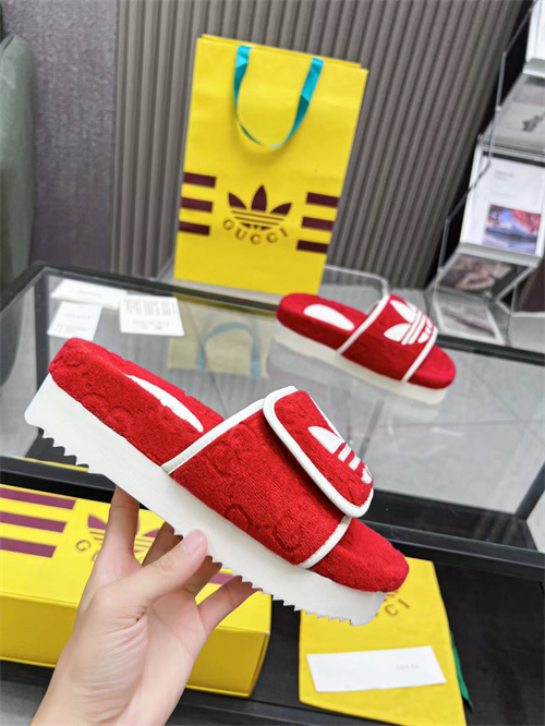 Gucci Sandal(2)-M-806