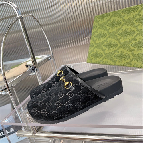 Gucci Sandal(2)-M-852