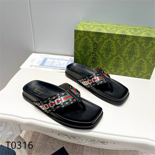Gucci Sandal-W-808