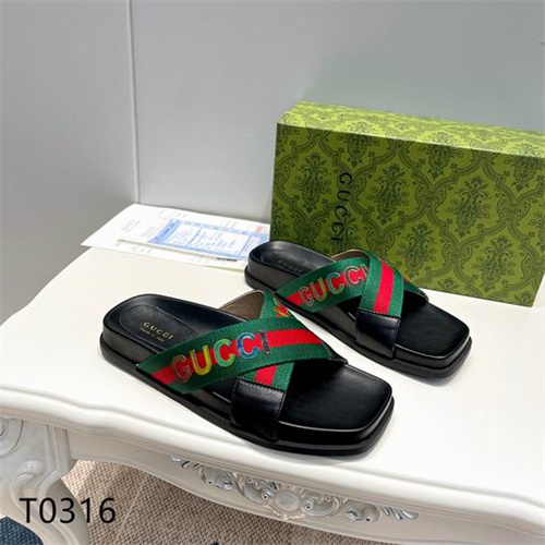 Gucci Sandal(2)-M-923
