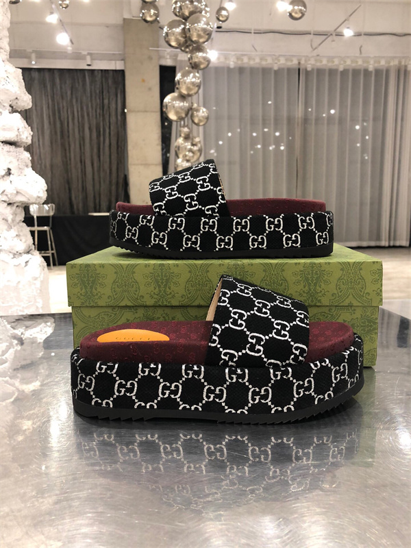 Gucci Sandal(AAA)-W-040