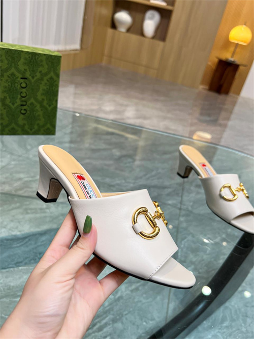 Gucci Sandal(AAA)-W-450